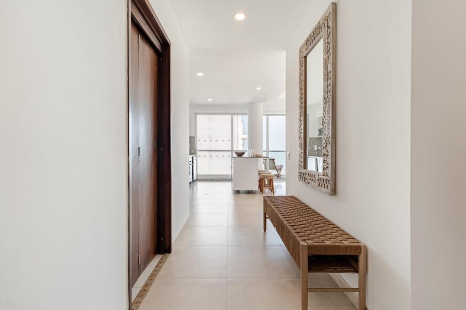3 bedroom oceanfront apartment, fully renovated Apartment in La Boquilla