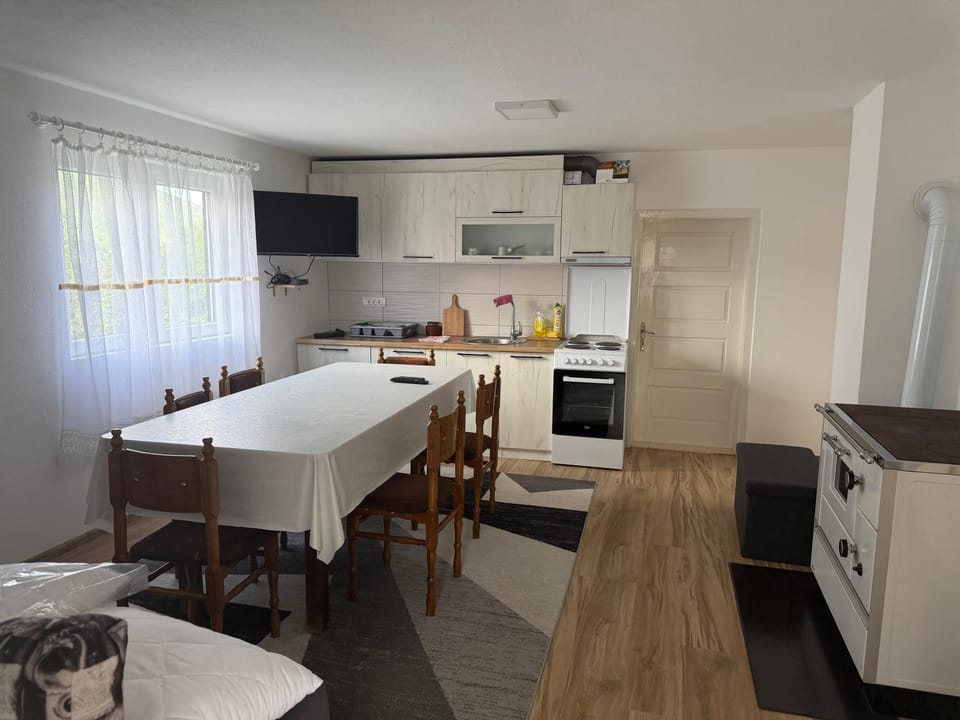 Kitchen or kitchenette, Living room, Dining area
