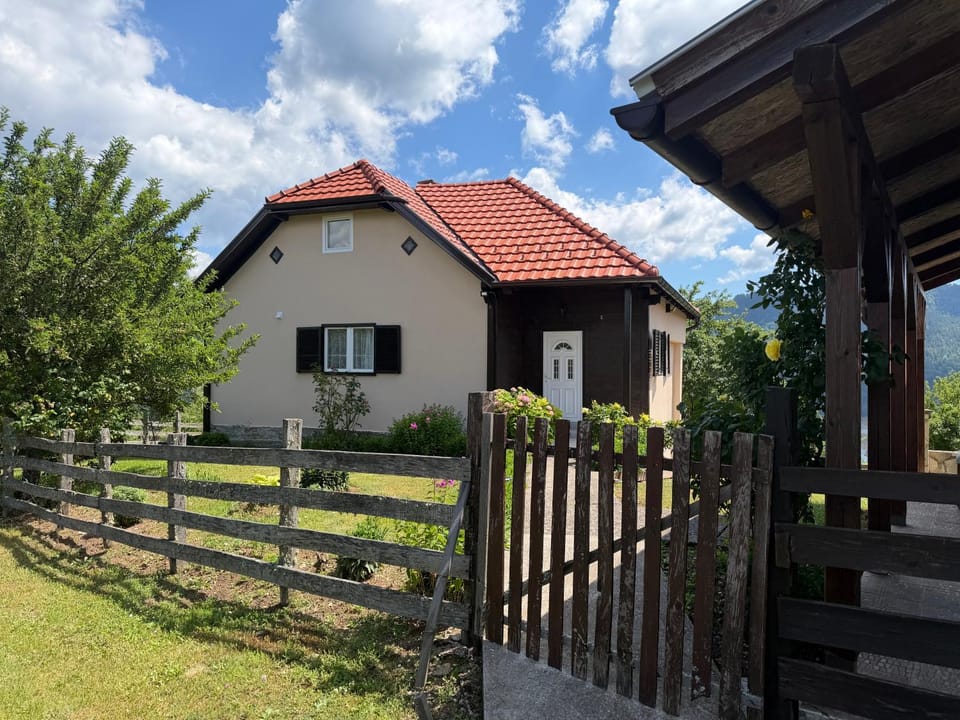 Property building, Garden, Garden view