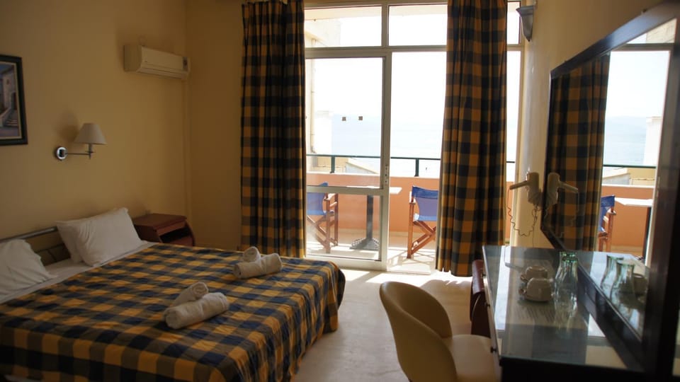messonghi bay Hotel in Moraitika