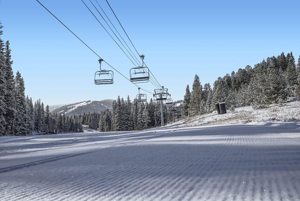 Freshly Updated Ski-In Ski-Out 2BR Beaver Run House in Breckenridge
