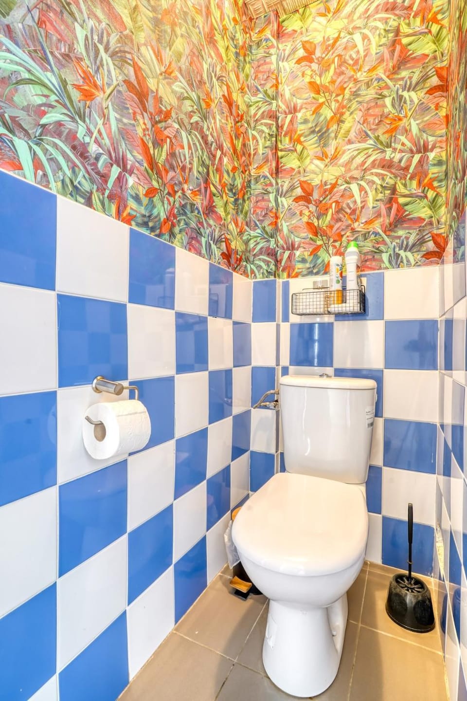 2 independent houses near Paris and Parking House in Drancy