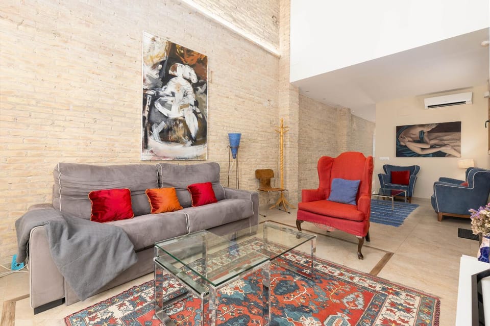 Communal lounge/ TV room, Living room