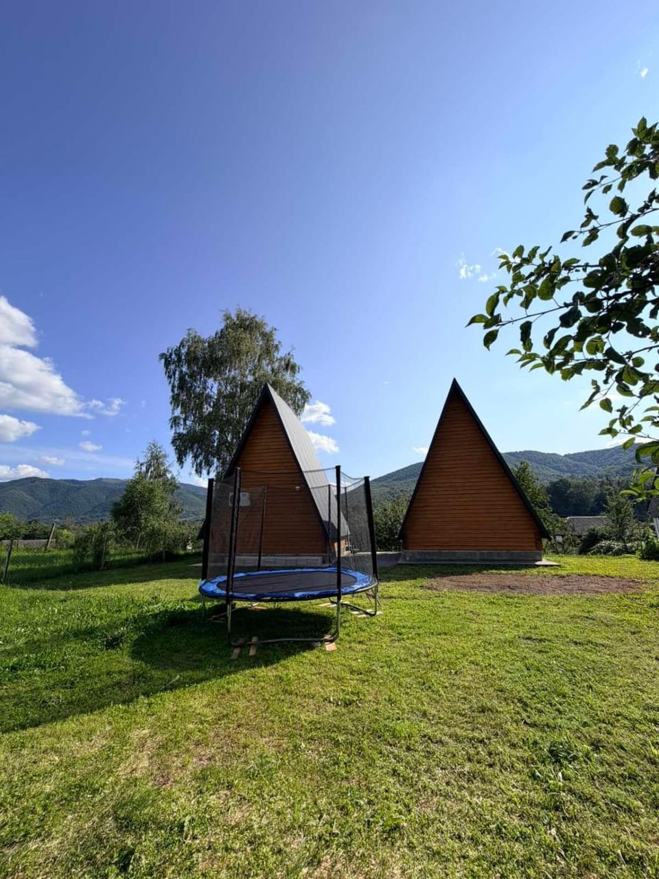 Котедж Hill House Synevyr House in Ukraine