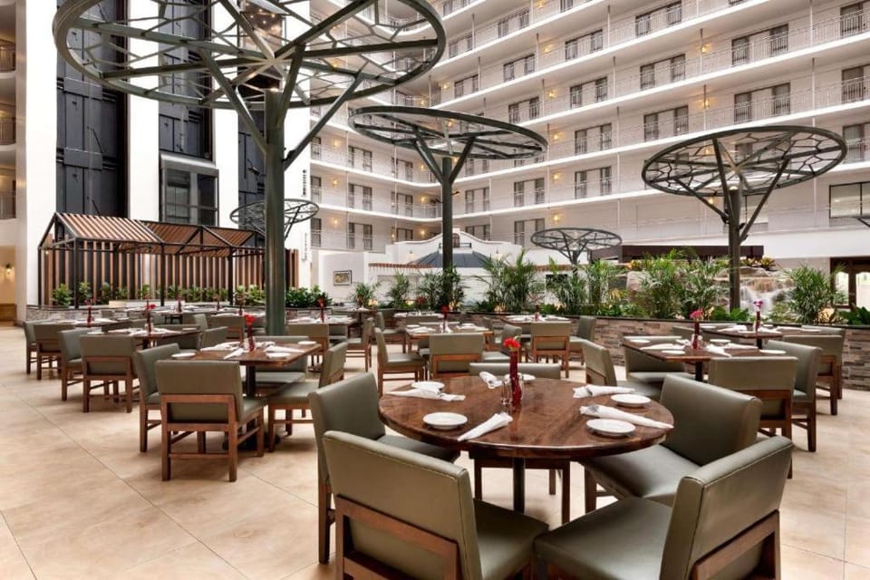 The Signature Suites Hotel in Irving