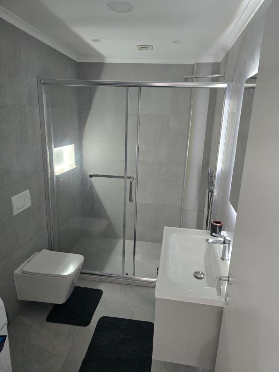 Kroi Luxury Beach Apartment Apartment in Tirana County, Albania