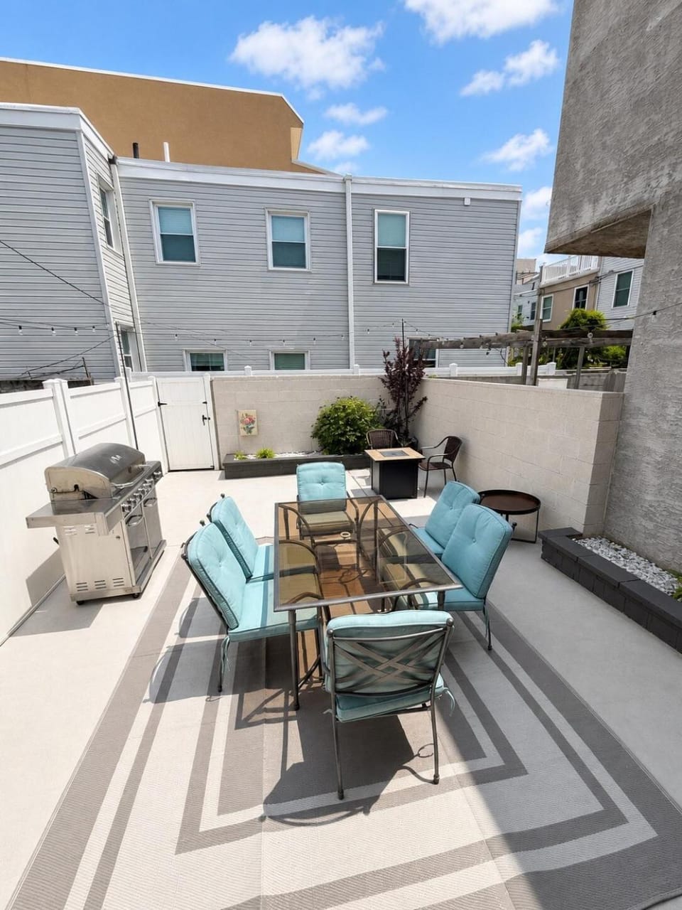 Patio, Balcony/Terrace, Seating area, Dining area