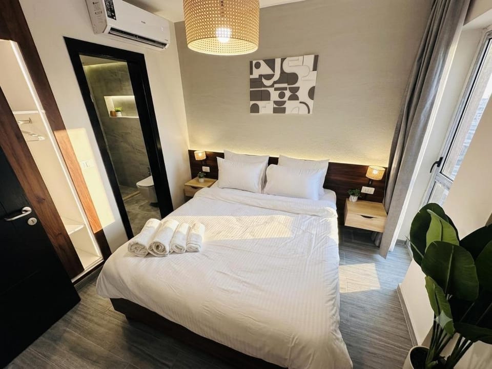 Porto Sharm Rooftop Suite - Pool View - Airport Apartment in South Sinai Governorate
