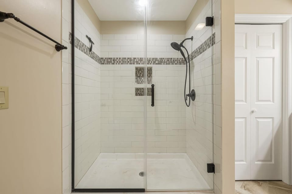 Newly Renovated Chetola 2BR Condo in Blowing Rock Apartment in Blowing Rock