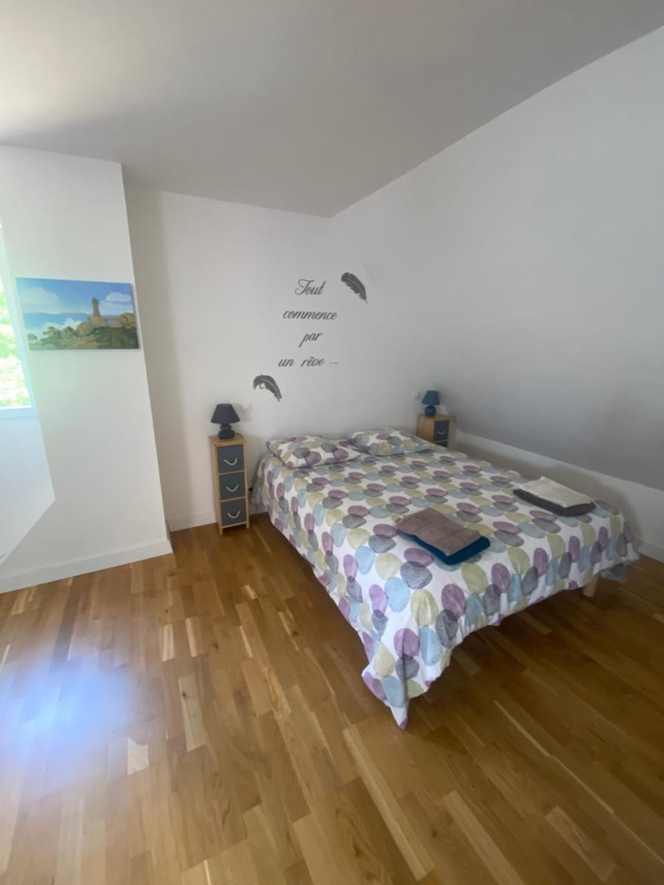 Bed, Bedroom