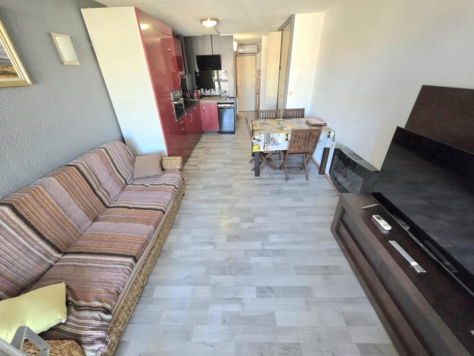 Résidence Pointe Vermeille - Studio cabine - 4 personnes - LE BARCARÈS. Réf: 9PVER_51E22 MAE-0133 Cabin in Le Barcarès