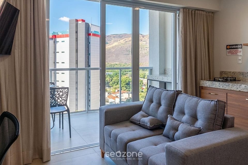 TV and multimedia, Balcony/Terrace, Kitchen or kitchenette, Living room, City view, Mountain view