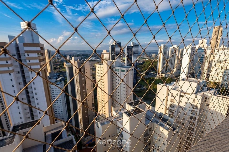 Balcony/Terrace, City view