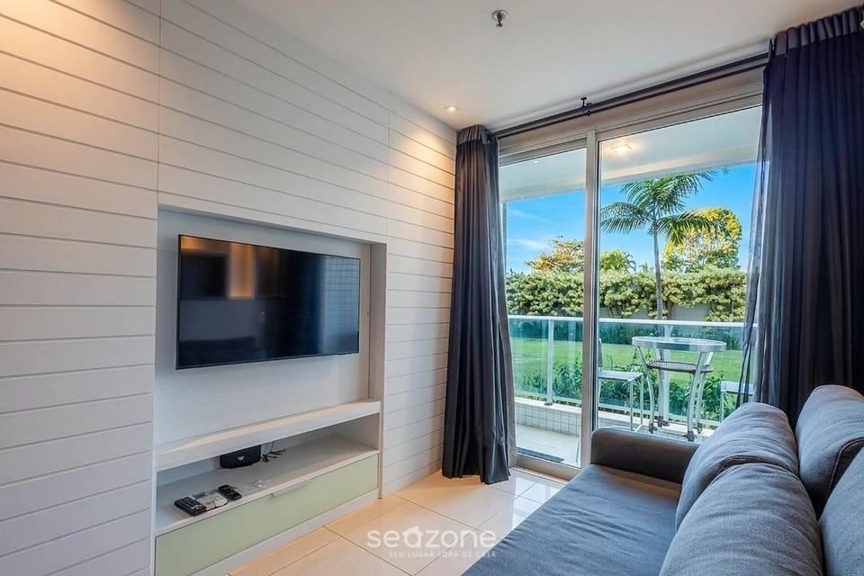 TV and multimedia, View (from property/room), Balcony/Terrace, Living room