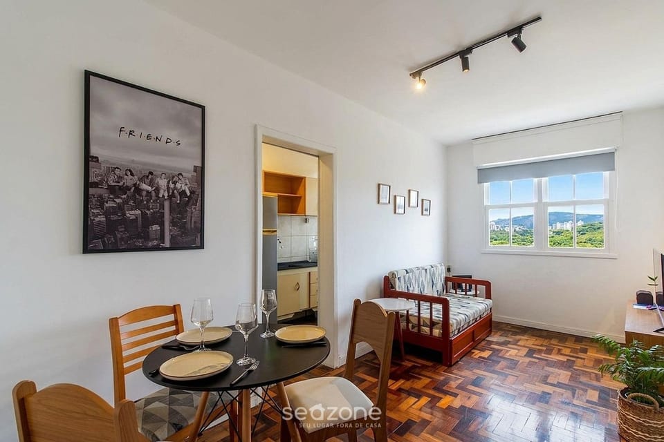 TV and multimedia, View (from property/room), Kitchen or kitchenette, Living room, Dining area