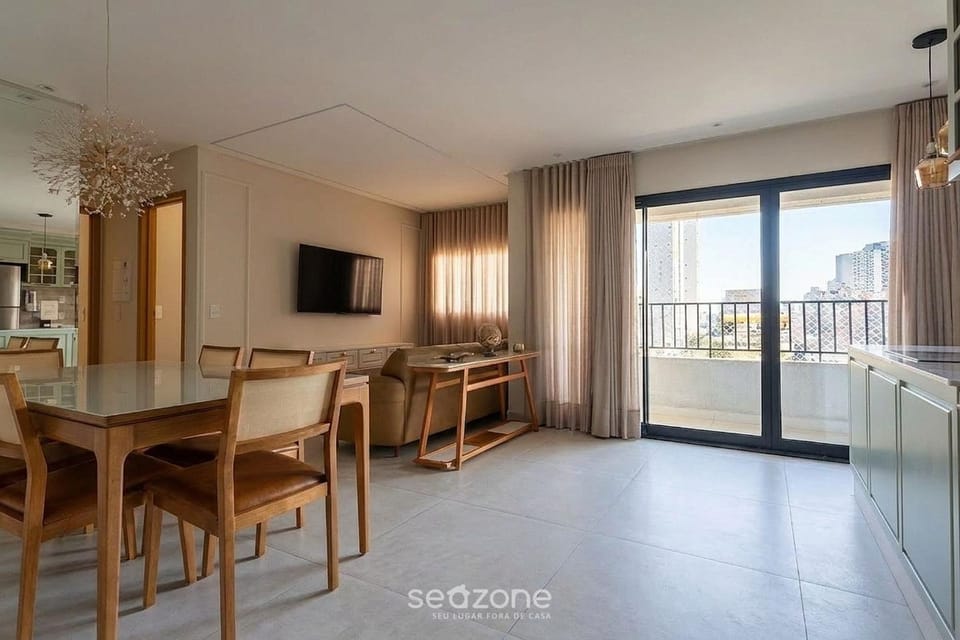 Balcony/Terrace, Kitchen or kitchenette, Living room, Dining area, City view