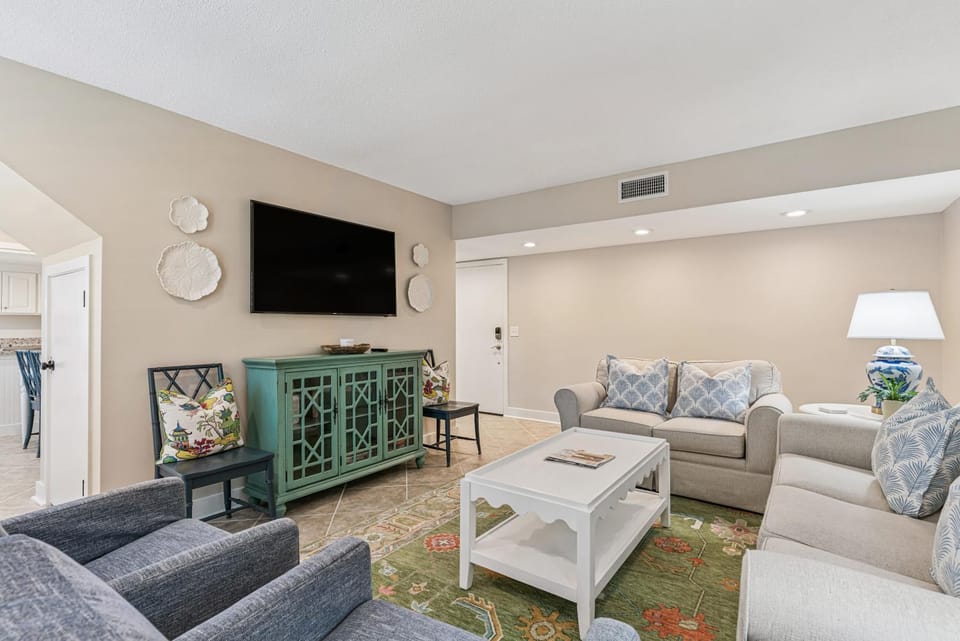 NEW LISTING! Sea Palms Golf Course Home - 3BR St Simons Island Vacation Rental House in Saint Simons Island