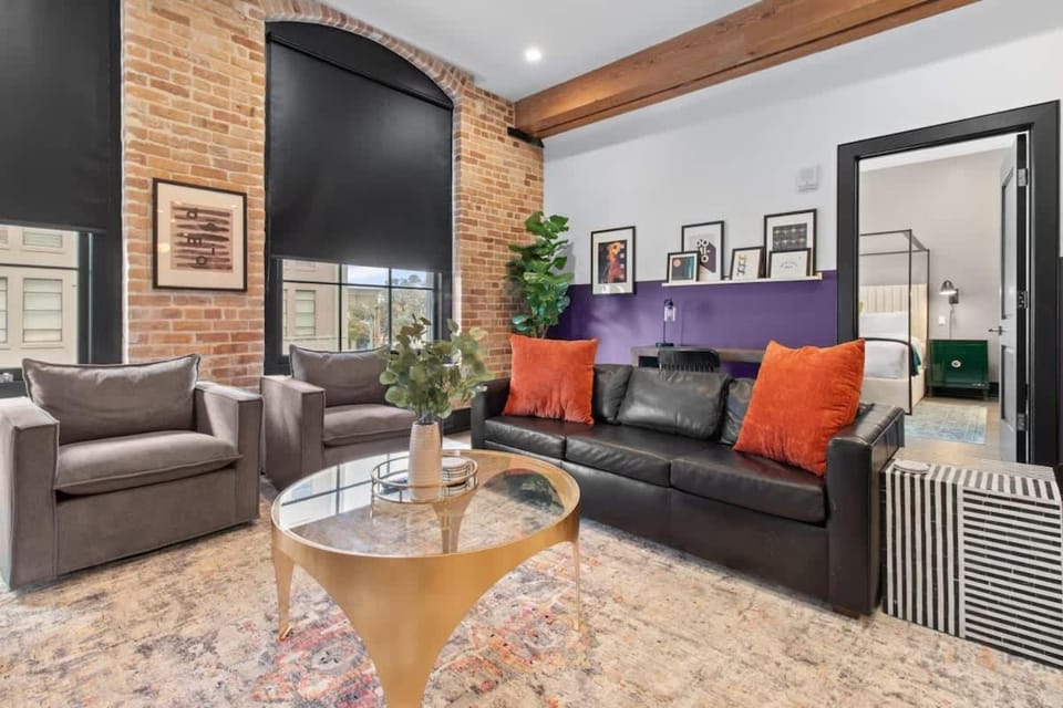 Lux Suite 4BD 4BA Walk to Dome&French Quarter Hotel Apartment hotel in Warehouse District