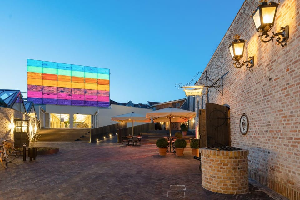 Restaurant/places to eat, Garden