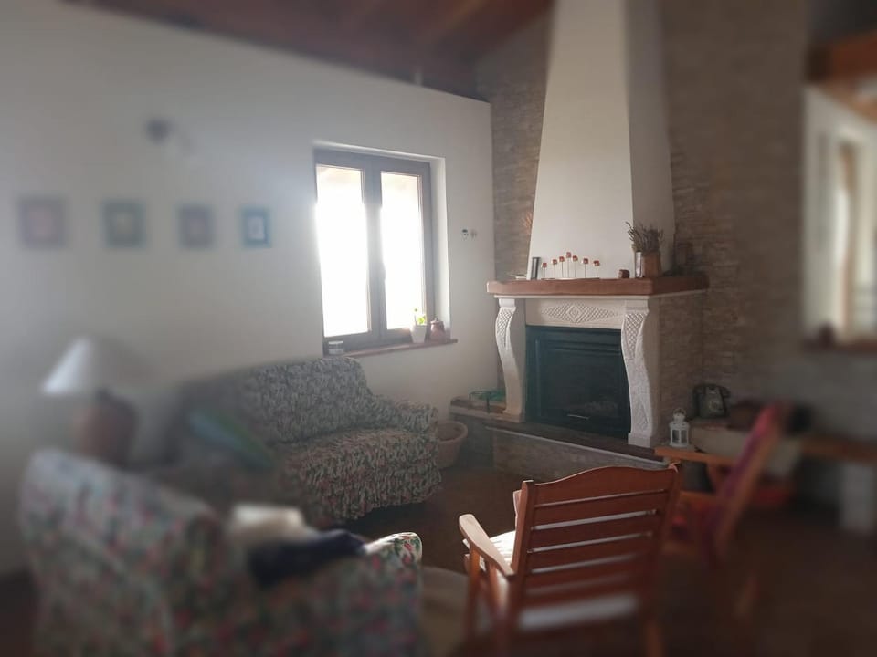 Communal lounge/ TV room, TV and multimedia, Living room