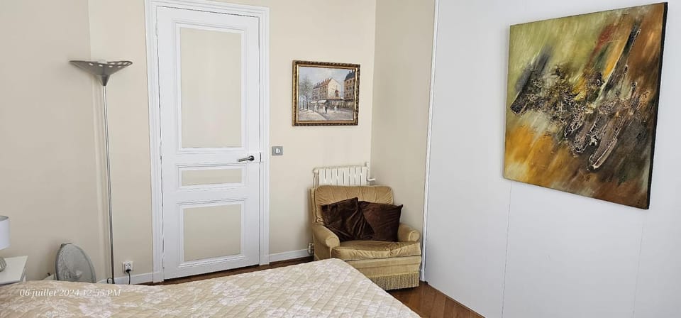Appartement climatisé à louer à Paris Trocadéro Apartment in Paris
