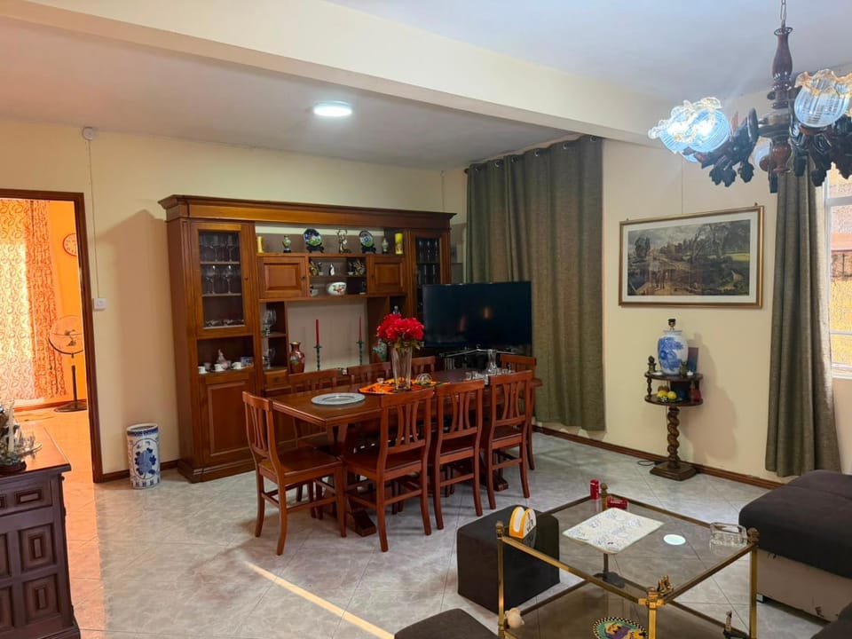 Communal lounge/ TV room, TV and multimedia, Living room