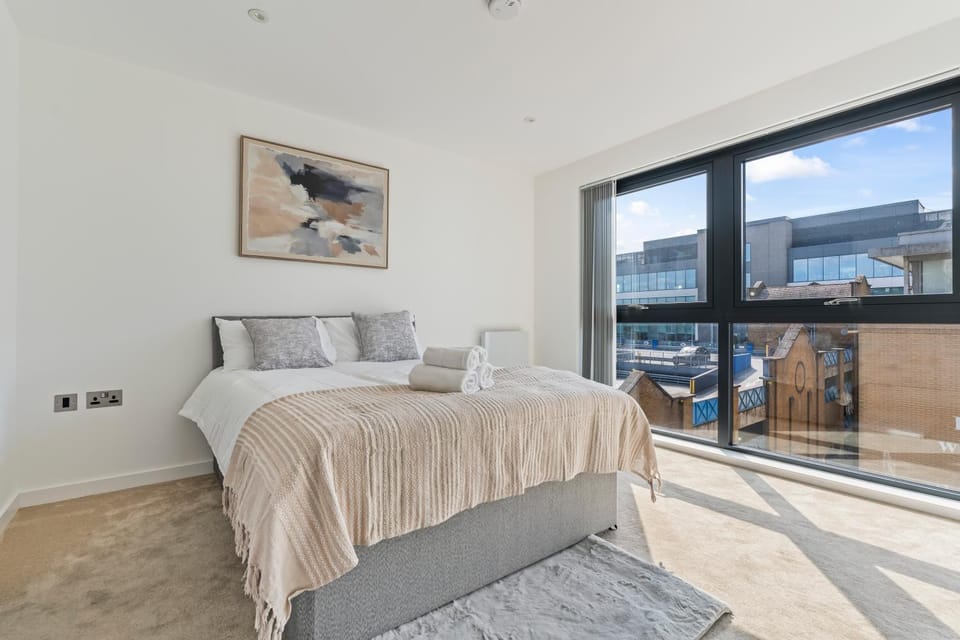 Bed, View (from property/room), Photo of the whole room, Bedroom, towels