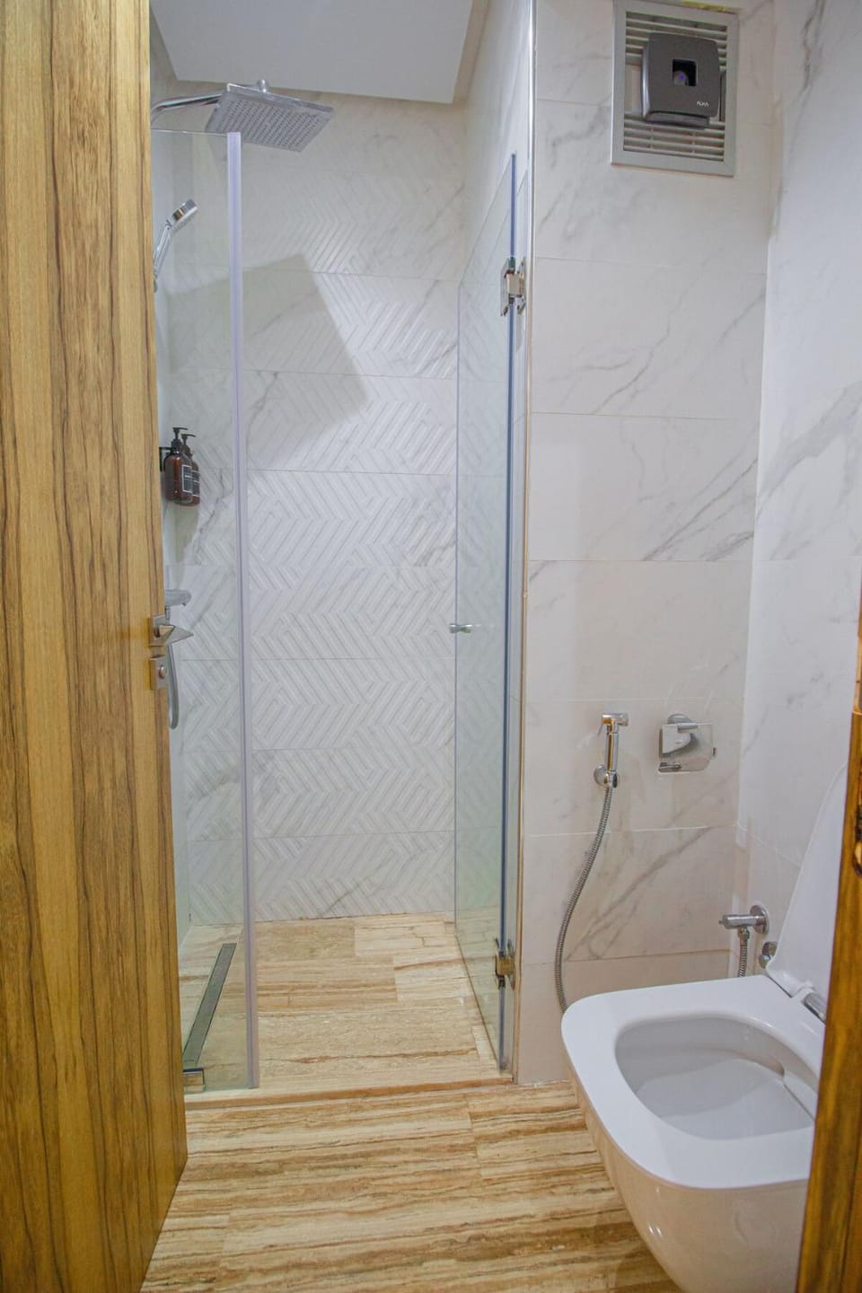 Golden Haven, Luxury Apartment with Pool Apartment in Tangier
