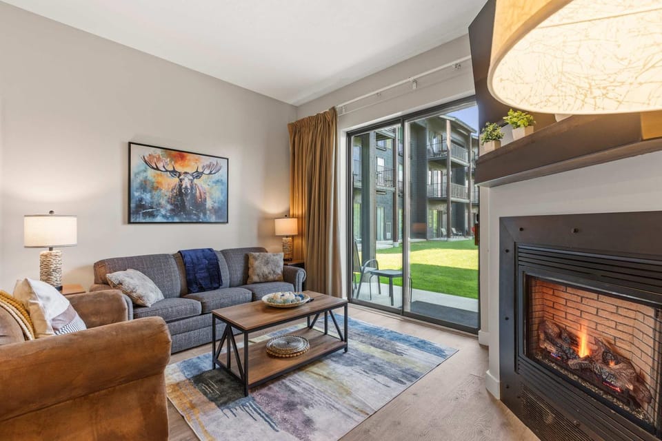 Cozy Mountain Retreat - 1BR Condo with 2 Full Baths Near Jordanelle & Park City House in Wasatch County