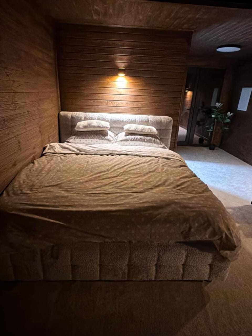 Royal Ranch Nature Resort Villa in Moldova