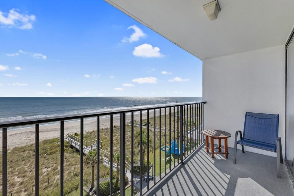 View (from property/room), Balcony/Terrace, Sea view