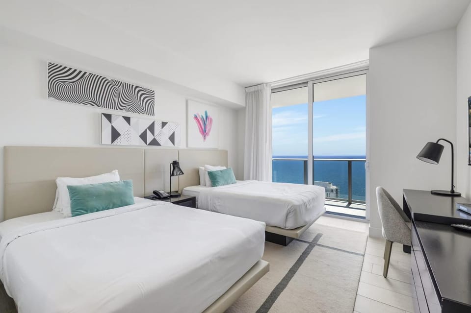 Hollywood 2BR Oasis Pool & Views for 6 Apartment in Hollywood Beach