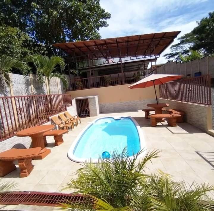 Villa Mima Bed and Breakfast in San José Province