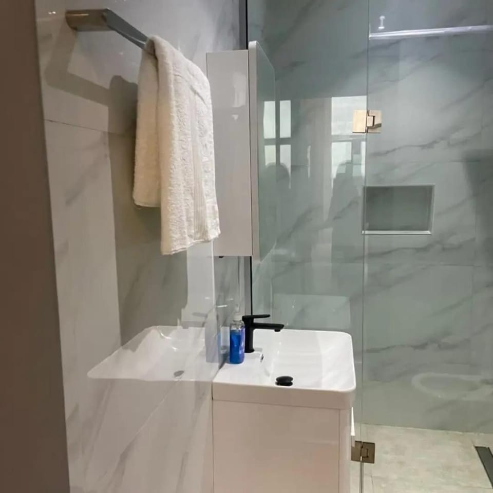 dohazek service Apartment hotel in Lagos, Nigeria