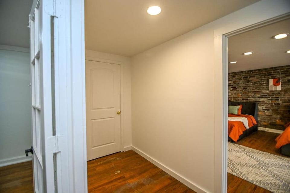 Charming apartment in Downtown Glendale Apartment in Glendale