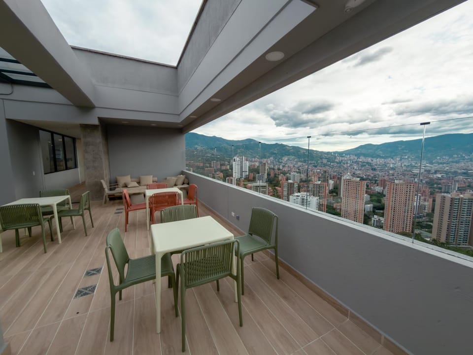 Apartment Grand by Linares El Poblado Apartment in Medellin