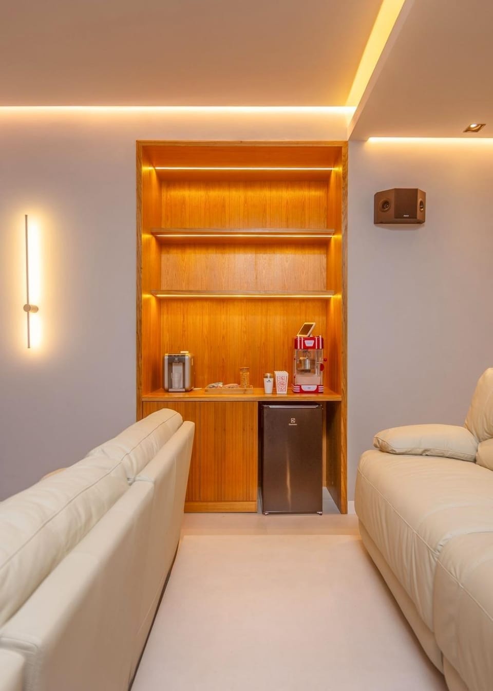 Casa Luxo 1000m2 House in Armacao dos Buzios
