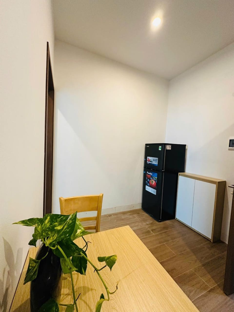 Light Home Apartment in Hanoi