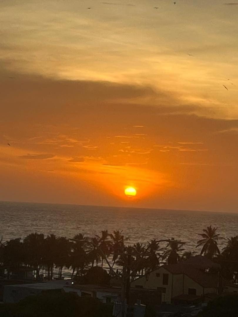 Apto para 3 A pasos del Downtown y Playa Veleros Apartment in Venezuela