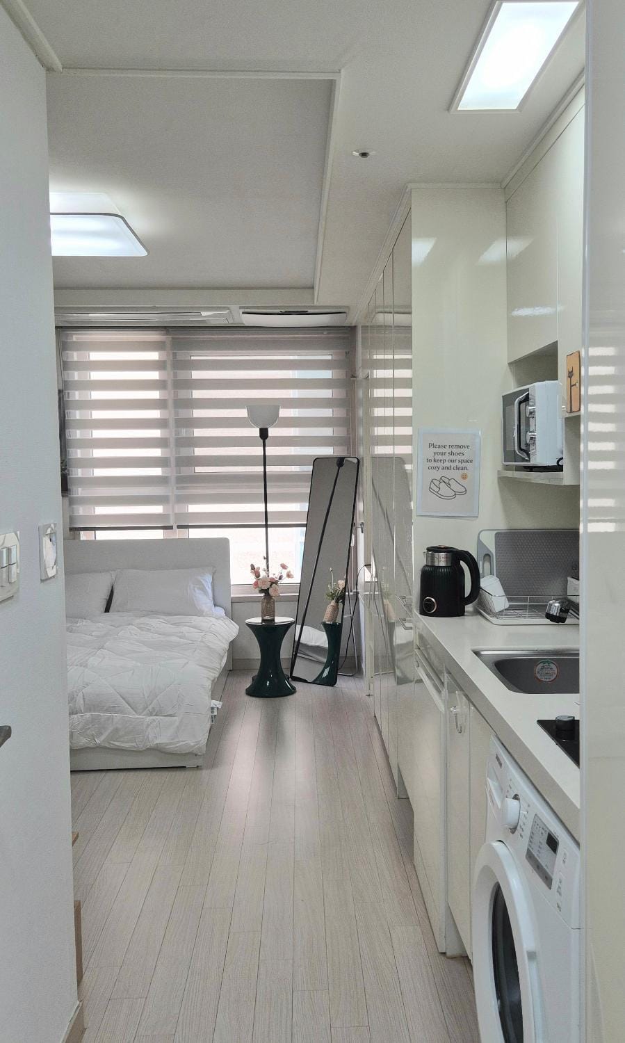 #3805 오픈할인,kangnam, sinnonhyeon 2min,명동,이태원,잠실,OTT,Queen Bed Apartment in Seoul