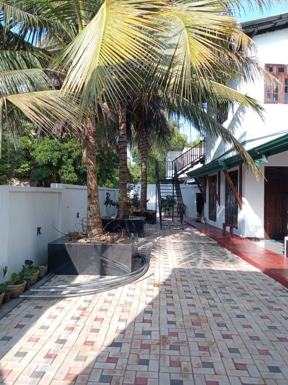 Senkith Family Resort Bed and Breakfast in Sri Lanka