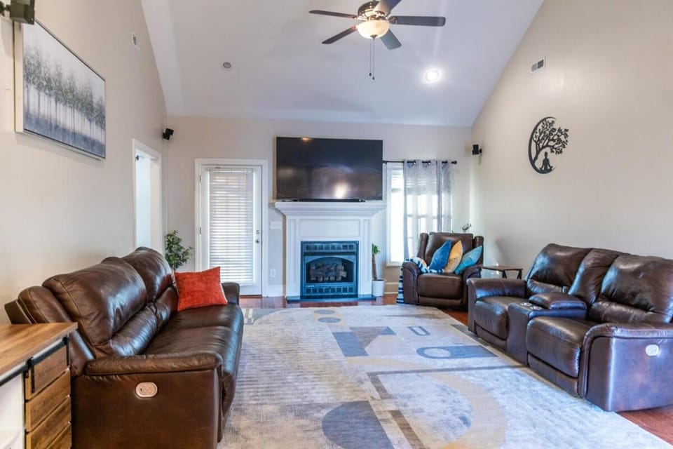 Cozy Florence Retreat Near Civic Center & I-95 House in Florence