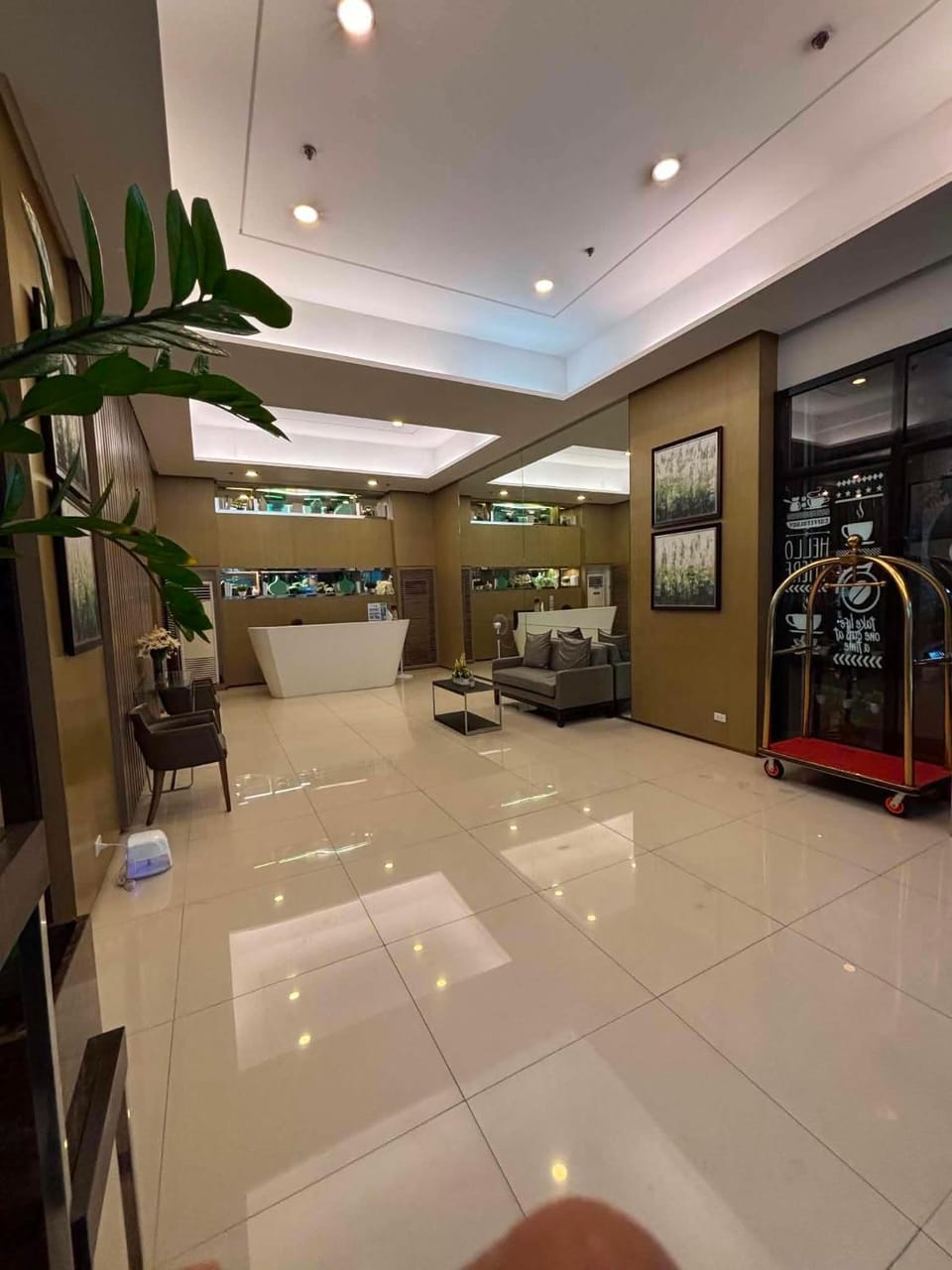 Symphony Tower 2 Apartment hotel in Quezon City