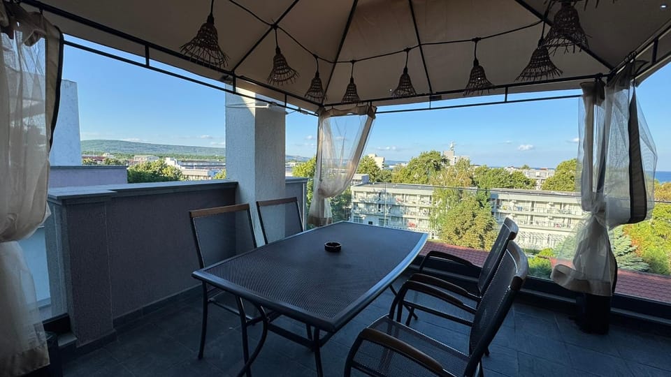 Balcony/Terrace, Dining area, Sea view