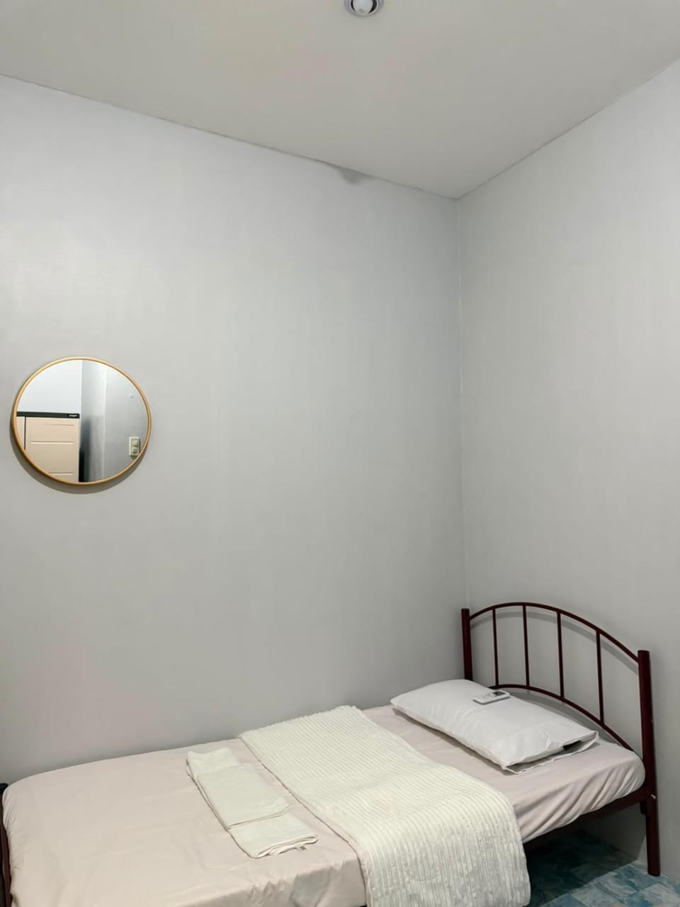 Amori Spaces - MRG Apartment in Lapu-Lapu City