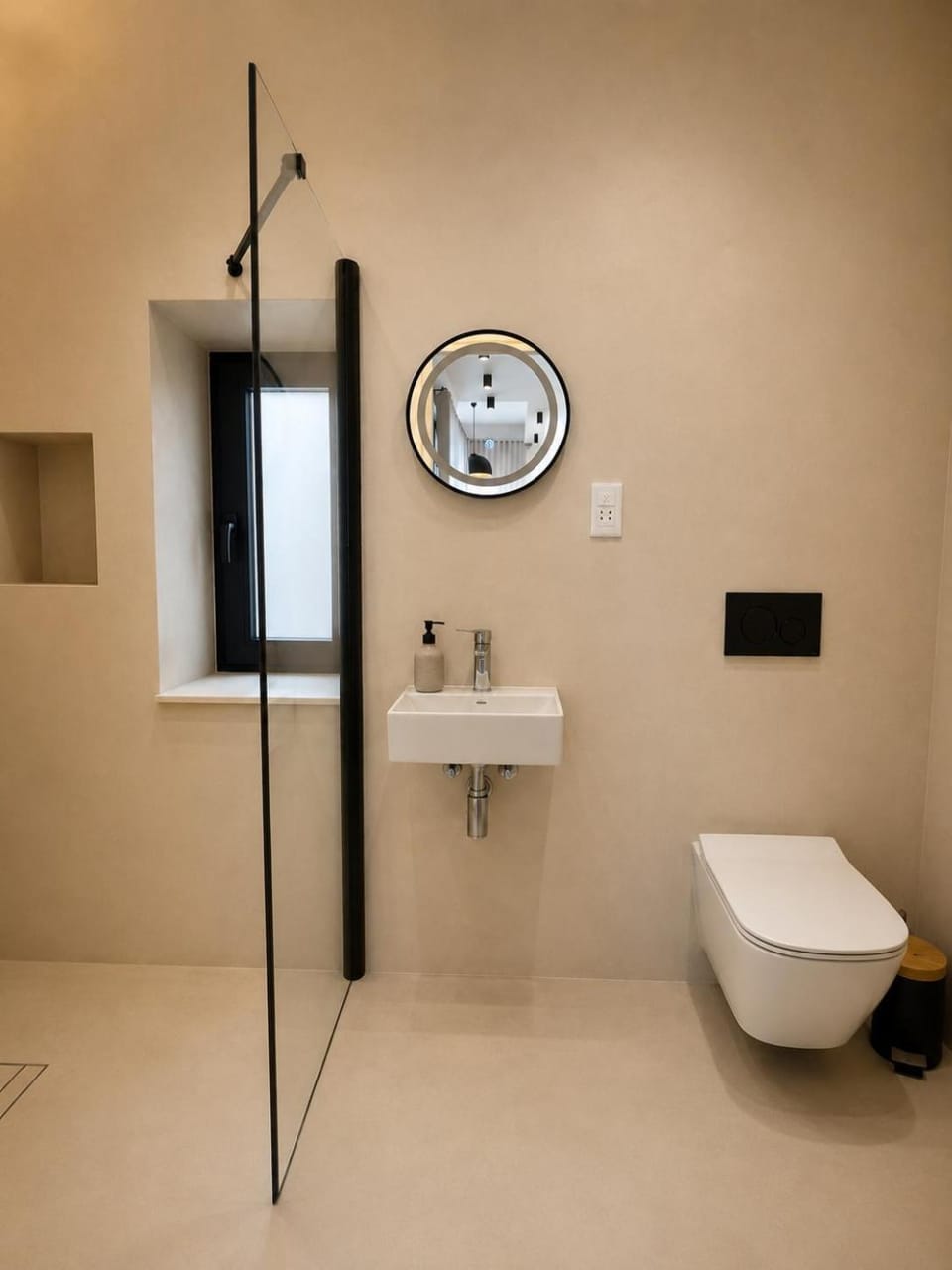 Shower, Toilet, Bathroom