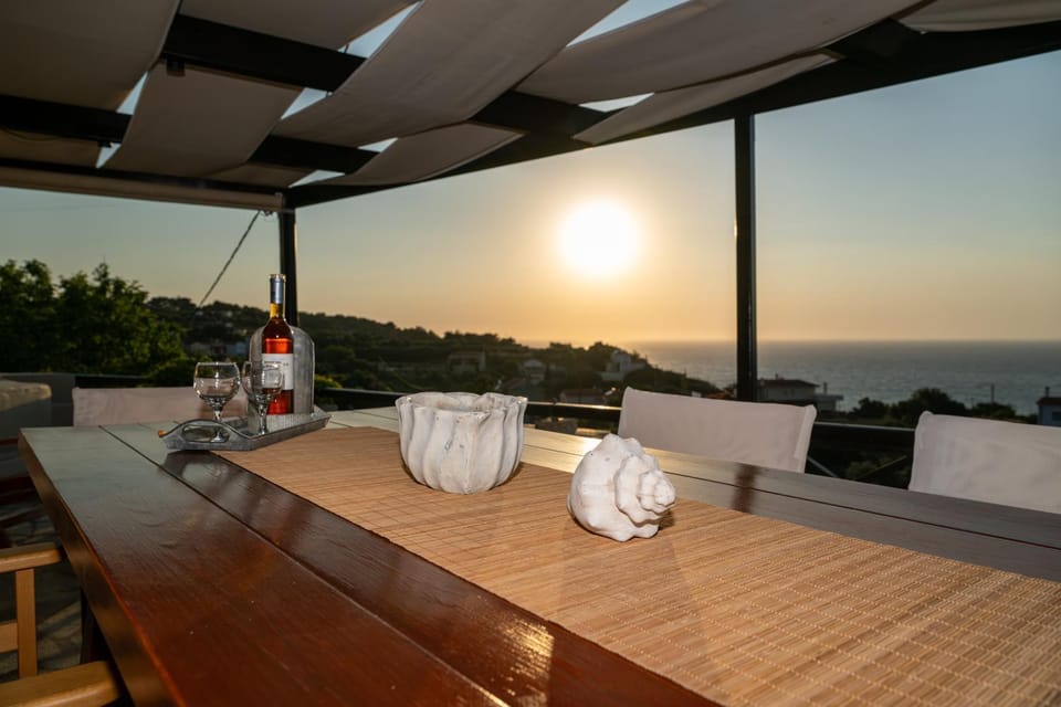 View (from property/room), Balcony/Terrace
