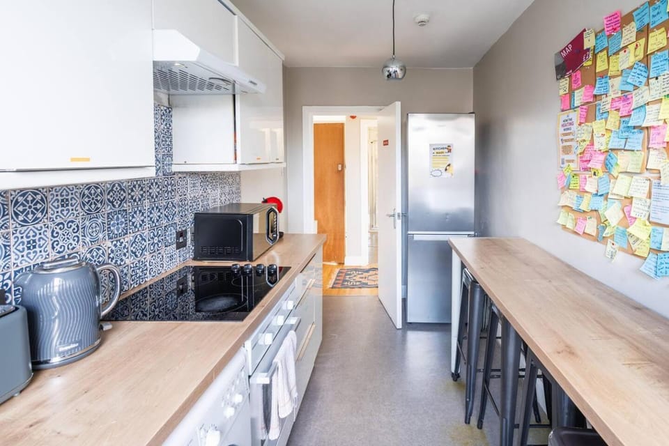 Trendy privateTriple room /Shoreditch/ EAST LDN! Vacation rental in London Borough of Hackney
