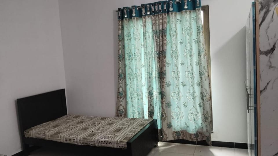 Comfort Girls Hostel Hostel in Lahore
