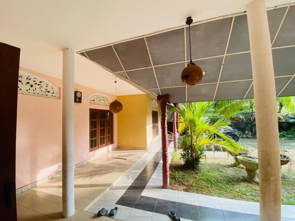 Green Haven Holiday Home House in Western Province